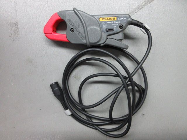 Fluke i 200 s